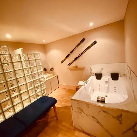 Aparthotel Jacuzzi Parigi